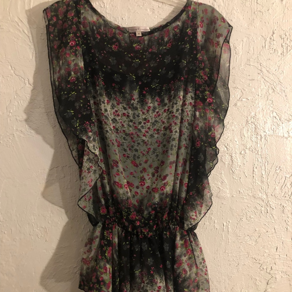 BNWT Moa Moa Sheer Print sleeveless top